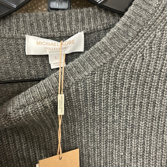 🔥🔥🔥NEW Michael Kors Collection Cashmere Knit Sweater - Picture 2 of 6